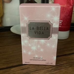 2/$20 La Bella Vida 0.9fl oz
